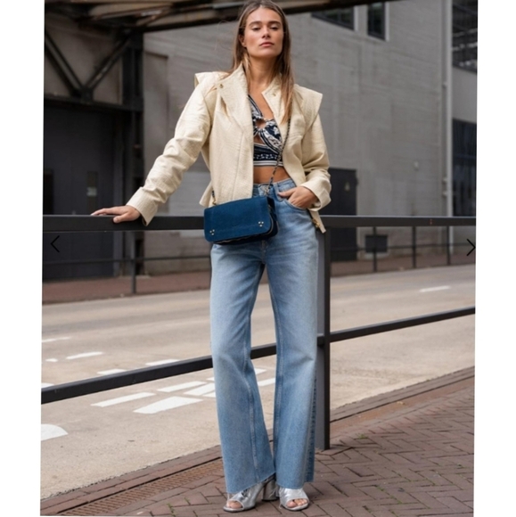 New!Re/Done 90s High Rise Loose Jean - Picture 5 of 16